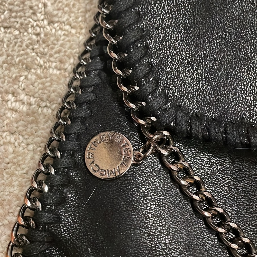 Stella McCartney Black Chain vegan Crossbody Bag - Picture 5 of 8